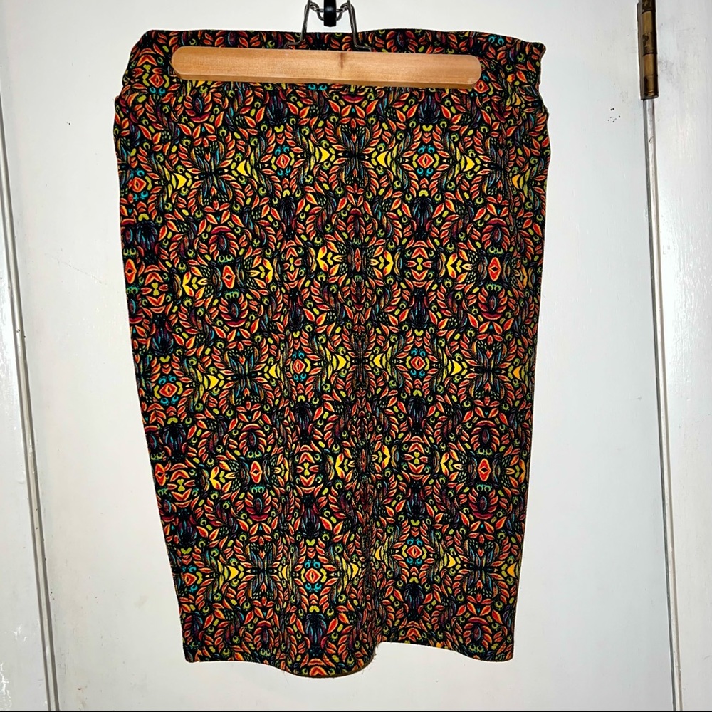 Lularoe M Skirt Rich Colors Leaf Pattern